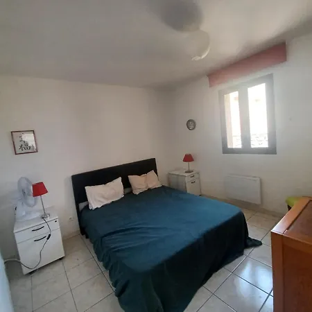 Clair Et Spacieux Ideal Pour 4 Personnes Apartment Gruissan