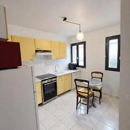 Spacieux Coeur Du Village Wifi Draps Apartmán *
